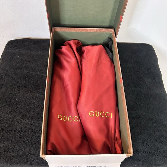 Gucci Deva Horsebit Chain Pointed Toe Flats White Leather Sz 36 US 6 Box - Picture 9 of 10